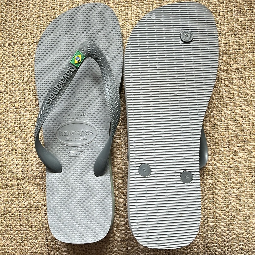 🇧🇷 NWOT Havaianas “Brasil” Flip-Flops